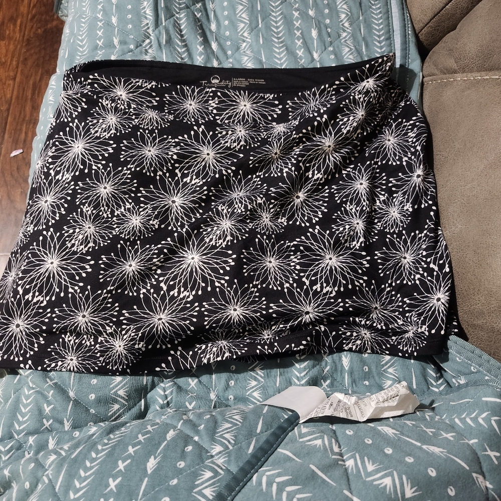 Tranquility XL Skort